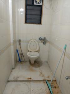 Common Bathroom Image of 1400 Sq.ft 3 BHK Apartment / Flat for rent in Cosmos Prime, Magarpatta City Pune for Rs. 55000