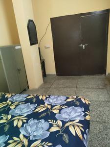 Bedroom Image of PG for boys  in Kalkaji, New Delhi