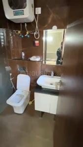 Bathroom Image of 883 Sq.ft 1 BHK Apartment / Flat for rent in Green Lotus Saksham, Nabha Zirakpur for Rs. 26000