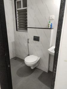 Bathroom Image of 900 Sq.ft 2 BHK Apartment / Flat for rent in Lotus Aman, Kothrud Pune for Rs. 35000