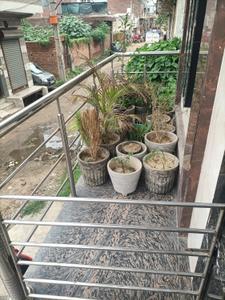 Balcony Image of 540 Sq.ft 6 BHK Independent House for sale in Mandoli New Delhi for Rs. 9000000