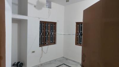 Bedroom Image of 1000 Sq.ft 5 BHK Independent House for rent in Sanjeevani Rishabh Nagar, Masibari Ranchi for Rs. 25000