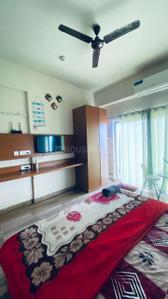 Bedroom Image of 435 Sq.ft 1 RK Studio for rent in Paramount Pine And Oak Studio, Surajpur Greater Noida for Rs. 18000