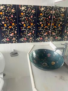 Image of 600 Sq.ft 1 BHK Apartment / Flat for rent in Colaba, Mumbai for Rs. 120000