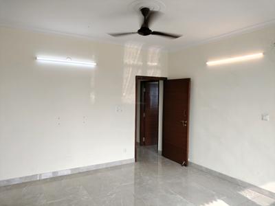 Bedroom Image of 2200 Sq.ft 4 BHK Apartment / Flat for rent in Sector 23 Dwarka New Delhi for Rs. 57000