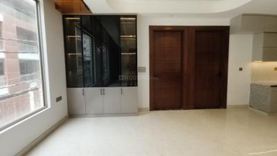 Living Room Image of 2000 Sq.ft 4 BHK Builder Floor for sale in Kaushambi Ghaziabad for Rs. 23000000