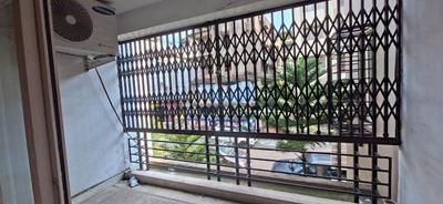 Balcony Image of 1800 Sq.ft 4 BHK Apartment / Flat for sale in Gariahat Kolkata for Rs. 27500000