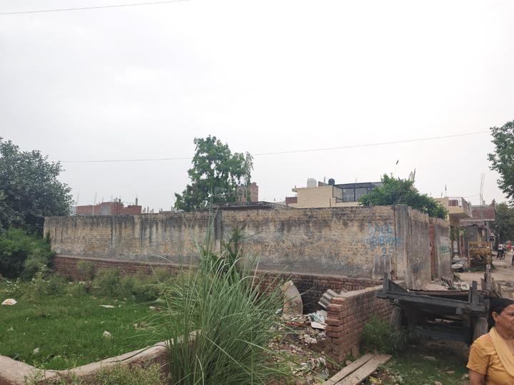 180 Sq Yd Plot in Loni Ghaziabad  Plot View 1