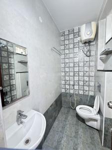 Bathroom Image of 1800 Sq.ft 3 BHK Apartment / Flat for rent in Shilpa Hills Hyderabad for Rs. 53000