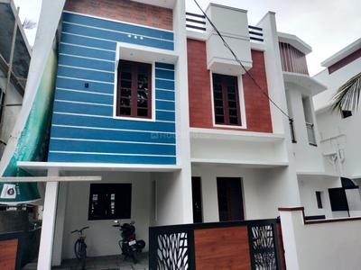 Image of 1600 Sq.ft 3 BHK Independent House for sale in Maradu, Kochi for Rs. 8800000