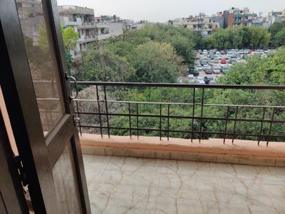 Balcony Image of Urban Living PG in Dilshad Garden, New Delhi