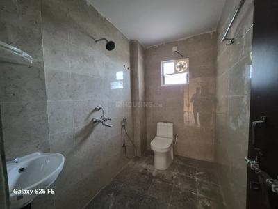 Bathroom Image of 1520 Sq.ft 3 BHK Apartment / Flat for rent in Pundag Ranchi for Rs. 16000