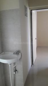 Bathroom Image of 414 Sq.ft 1 BHK Apartment / Flat for rent in Unique Greens, Thane West Thane for Rs. 18000