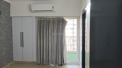 Bedroom Image of 1075 Sq.ft 2 BHK Apartment / Flat for rent in Gaur City 7th Avenue, Noida Extension Greater Noida for Rs. 25000