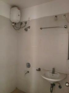 Common Bathroom Image of 774 Sq.ft 1.5 BHK Apartment / Flat for sale in Lodha Casa Rio by Lodha Group, Palava Phase 1 Thane for Rs. 4100000