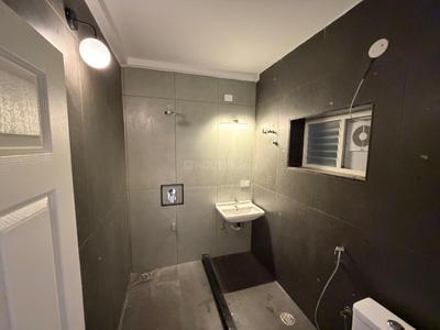 Bathroom Image of 2200 Sq.ft 3 BHK Apartment / Flat for rent in Jubilee Hills Hyderabad for Rs. 75000