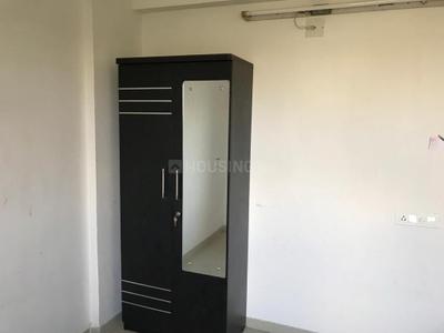 Bedroom Image of 732 Sq.ft 2 BHK Apartment / Flat for rent in Jaimini Appartment, Sardar Colony Ahmedabad for Rs. 22000