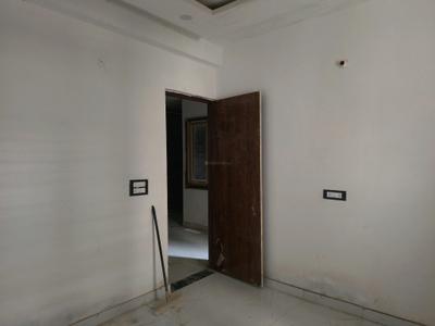 Bedroom Image of 1150 Sq.ft 3 BHK Apartment / Flat for sale in Govindpuram Ghaziabad for Rs. 4865000