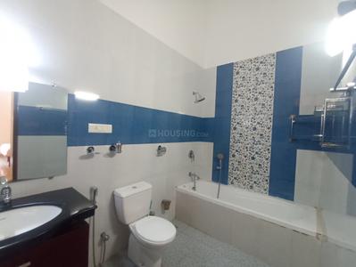 Bathroom Image of 1800 Sq.ft 3 BHK Villa for rent in Assagao Goa for Rs. 80000