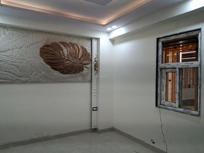 Bedroom Image of 950 Sq.ft 2 BHK Apartment / Flat for sale in CMA DM Infra, Sector 104 Noida for Rs. 4400000