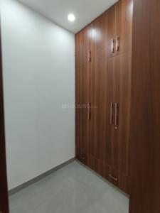 Bedroom Image of 1350 Sq.ft 3 BHK Builder Floor for sale in Naraina New Delhi for Rs. 27000000