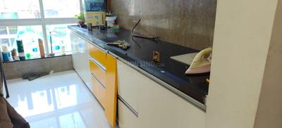 Kitchen Image of 650 Sq.ft 1 BHK Apartment / Flat for rent in Royal Oasis, Malad West Mumbai for Rs. 42000