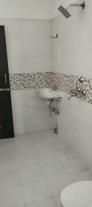 Bathroom Image of 1030 Sq.ft 2 BHK Apartment / Flat for sale in Bhowanipore Kolkata for Rs. 8000000