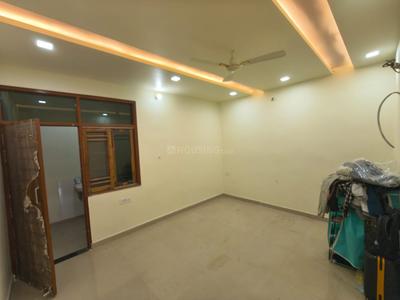 Bedroom Image of 1650 Sq.ft 2 BHK Independent House for rent in Sushant Golf City Lucknow for Rs. 30000