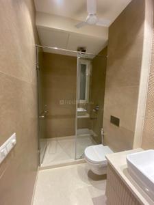 Bathroom Image of 2000 Sq.ft 3 BHK Builder Floor for sale in Green Park New Delhi for Rs. 48500000