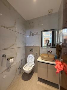 Bathroom Image of 2500 Sq.ft 4 BHK Builder Floor for rent in Vasant Kunj New Delhi for Rs. 150000