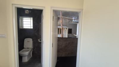 Image of 1090 Sq.ft 2 BHK Apartment / Flat for rent in Singasandra, Bengaluru for Rs. 31000