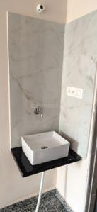Bathroom Image of 700 Sq.ft 1 BHK Independent House for rent in Lalarpura Jaipur for Rs. 12000