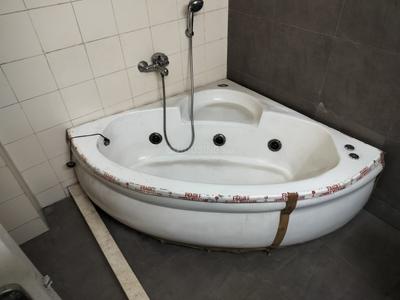 Bathroom Image of 2096 Sq.ft 3 BHK Apartment / Flat for sale in Unitech Habitat, Sector PI Greater Noida for Rs. 15000000