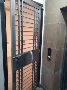 Balcony Image of 800 Sq.ft 2 BHK Builder Floor for sale in Vikaspuri New Delhi for Rs. 12000000