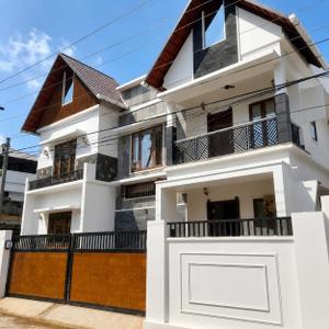 Image of 2750 Sq.ft 4 BHK Independent House for sale in Maradu, Kochi for Rs. 22000000