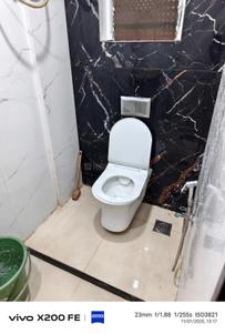 Bathroom Image of 250 Sq.ft 1 RK Apartment / Flat for rent in Rameshwar Niwas, Kamothe Navi Mumbai for Rs. 22000
