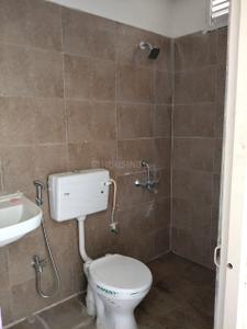 Bathroom Image of 1050 Sq.ft 2 BHK Apartment / Flat for sale in Bhicholi Mardana Indore for Rs. 2800000