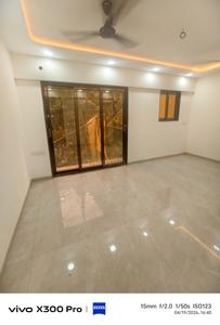 Hall Image of 650 Sq.ft 2 BHK Apartment / Flat for sale in Chinchpokli Mumbai for Rs. 24300000