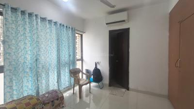 Bedroom Image of 980 Sq.ft 2 BHK Apartment / Flat for sale in Thane West Thane for Rs. 13500000