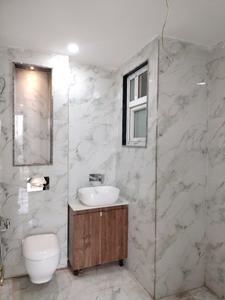 Common Bathroom Image of 1557 Sq.ft 3 BHK Builder Floor for sale in BPTP District 4, Sector 84 Faridabad for Rs. 17000000