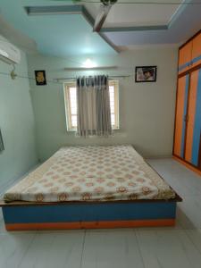 Bedroom Image of 2385 Sq.ft 3 BHK Independent House for sale in Thaltej Ahmedabad for Rs. 33000000