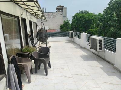Balcony Image of Karan in Ashok Vihar, New Delhi