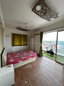 Bedroom Image of 1950 Sq.ft 3 BHK Apartment / Flat for rent in Satyam Skyline, Naranpura Ahmedabad for Rs. 38000