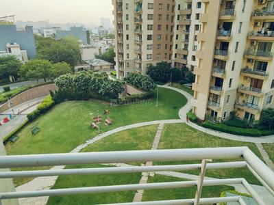 Balcony Image of 2243 Sq.ft 3 BHK Apartment / Flat for rent in Aez Aloha, Sector 57 Gurgaon for Rs. 92000