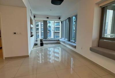 Hall Image of 1230 Sq.ft 2 BHK Apartment / Flat for sale in Downtown Dubai Dubai for Rs. 85800000