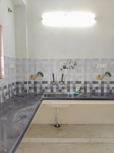 Kitchen Image of 900 Sq.ft 2 BHK Apartment / Flat for rent in Kodambakkam Chennai for Rs. 25000