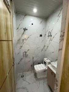 Bathroom Image of 1050 Sq.ft 2 BHK Builder Floor for sale in Indirapuram Ghaziabad for Rs. 6000000