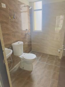 Image of 1650 Sq.ft 3 BHK Apartment / Flat for sale in Amrapali Crystal Homes Phase 1, Sector 76, Noida for Rs. 23500000