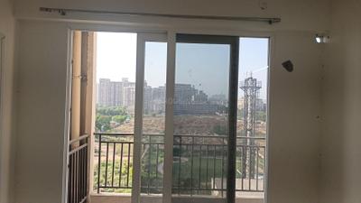 Balcony Image of 675 Sq.ft 2 BHK Apartment / Flat for sale in Sector 63 Gurgaon for Rs. 10500000