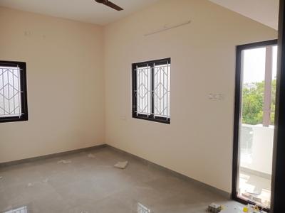Bedroom Image of 1000 Sq.ft 2 BHK Builder Floor for rent in Kamachipuram Coimbatore for Rs. 18500